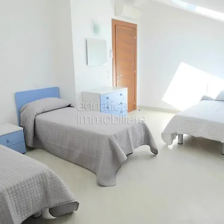 شقة Adriatica Immobiliare Lauretta ليدو دي يسولو