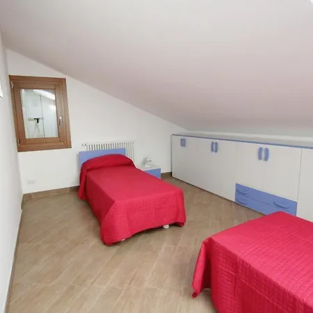 Adriatica Immobiliare Lauretta شقة *