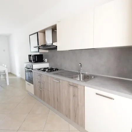Adriatica Immobiliare Lauretta شقة *