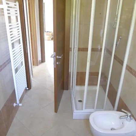 Adriatica Immobiliare Lauretta *
