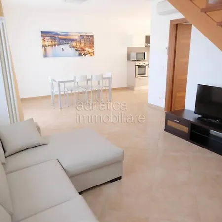 Adriatica Immobiliare Lauretta リド・ディ・イエゾロ